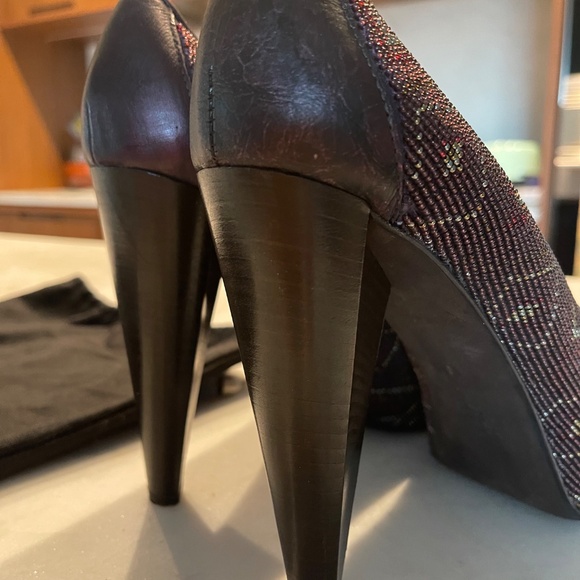 Donald J. Pliner | Purple Ceci Beaded Peep-Toe Heel (10M) - Picture 6 of 10